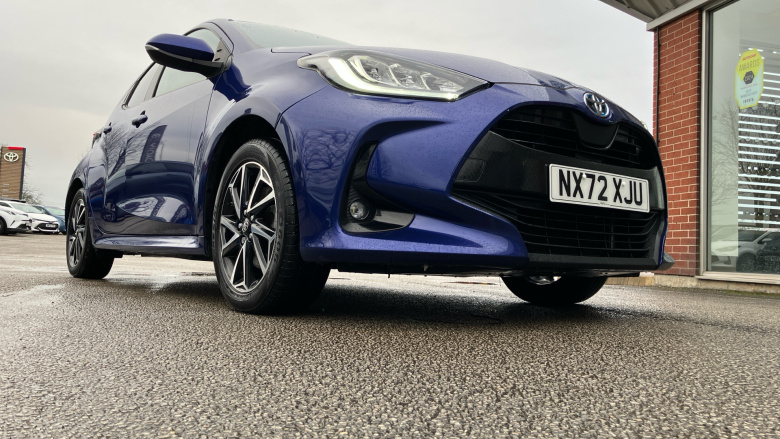 Toyota Yaris 1.5 Hybrid Design 5dr CVT Hybrid Hatchback